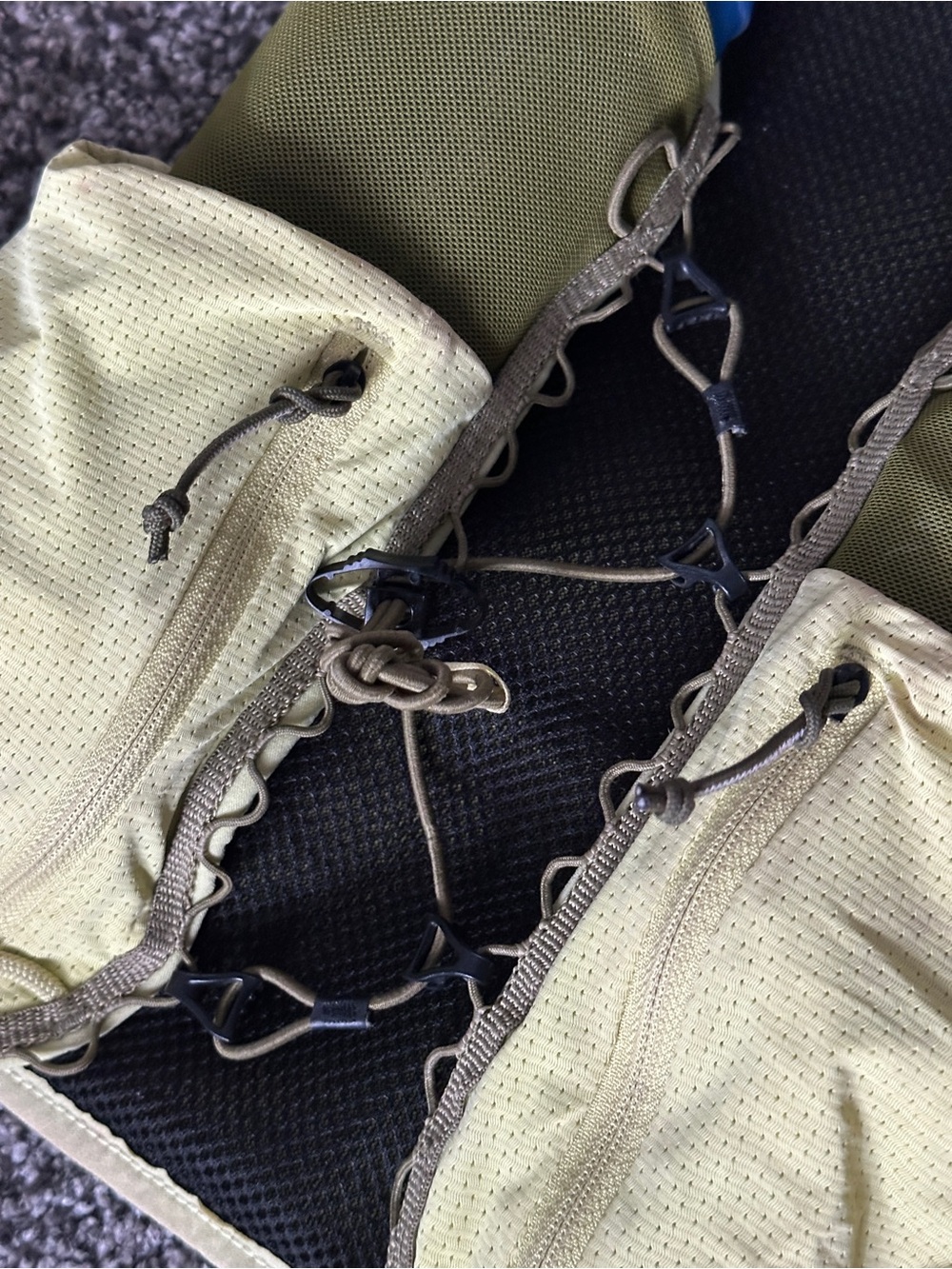 Deuter Traick 5 Hydration Vest S - Picture 3 of 4